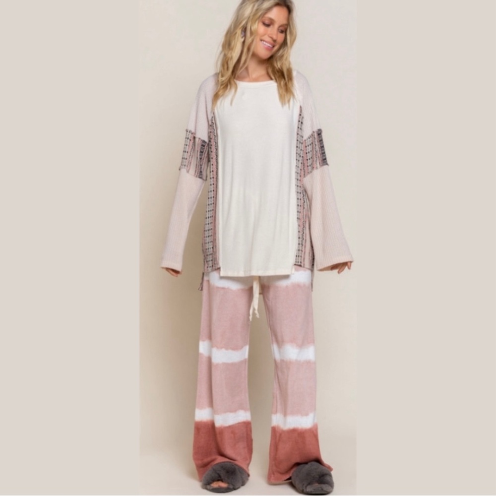 POL Mix It Up in Comfy Thermal Knit Top! - Picture 3 of 7